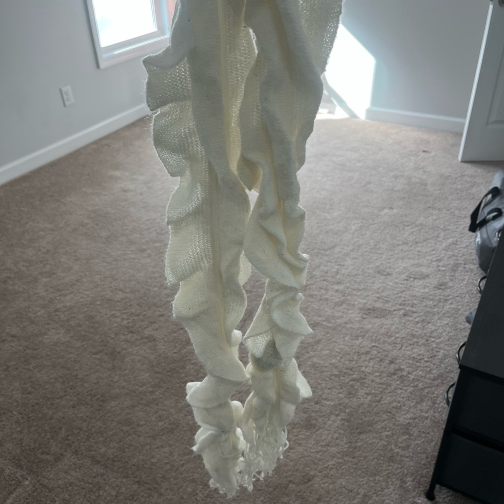 Elegant Cream Knit Scarf